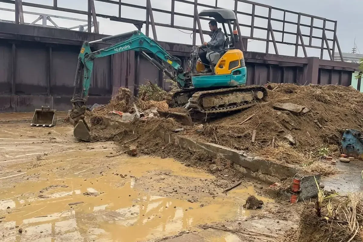 寶鑫拆除工程-燕霖國際事業股份有限公司-打石工程-民宅拆除-大樓拆除_projects_新竹伊普索酒店空中花園拆除案_02