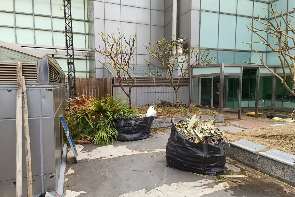 寶鑫拆除工程-燕霖國際事業股份有限公司-打石工程-民宅拆除-大樓拆除_projects_新竹伊普索酒店空中花園拆除案_03